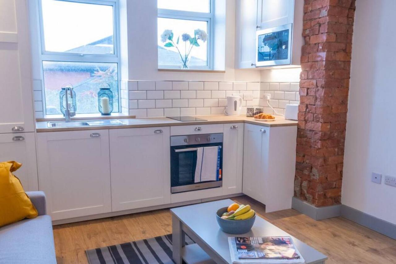 Pillo Rooms Serviced Apartments - Salford Μάντσεστερ Εξωτερικό φωτογραφία