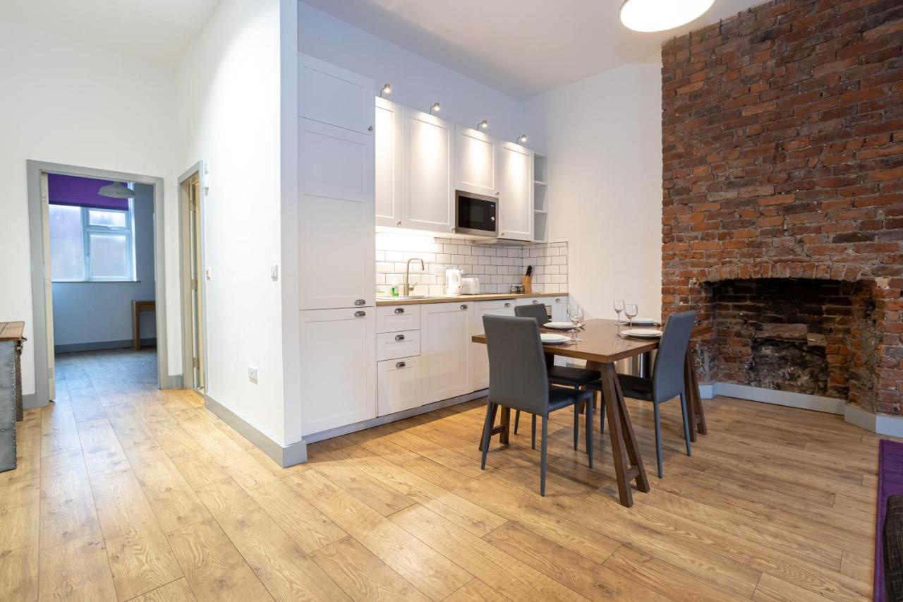 Pillo Rooms Serviced Apartments - Salford Μάντσεστερ Εξωτερικό φωτογραφία