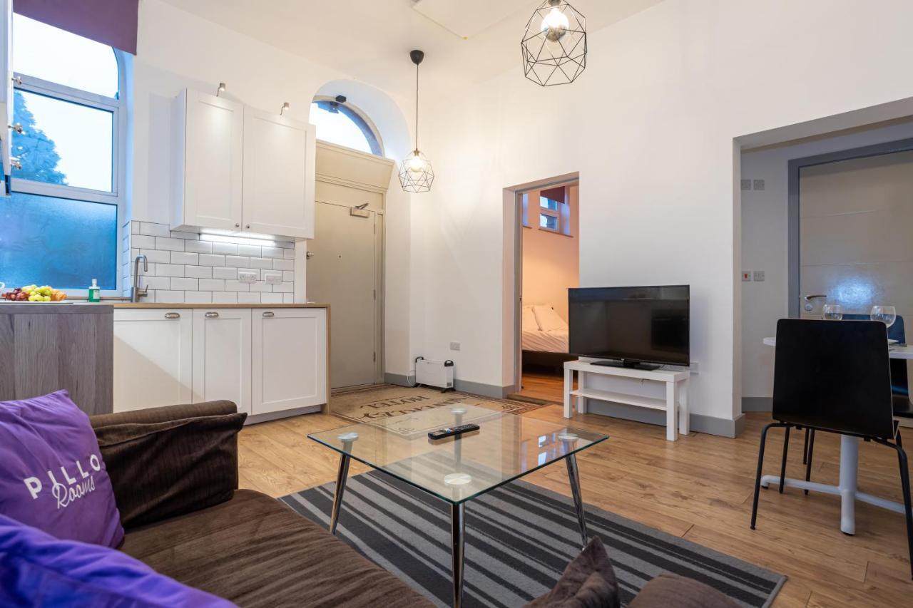 Pillo Rooms Serviced Apartments - Salford Μάντσεστερ Εξωτερικό φωτογραφία