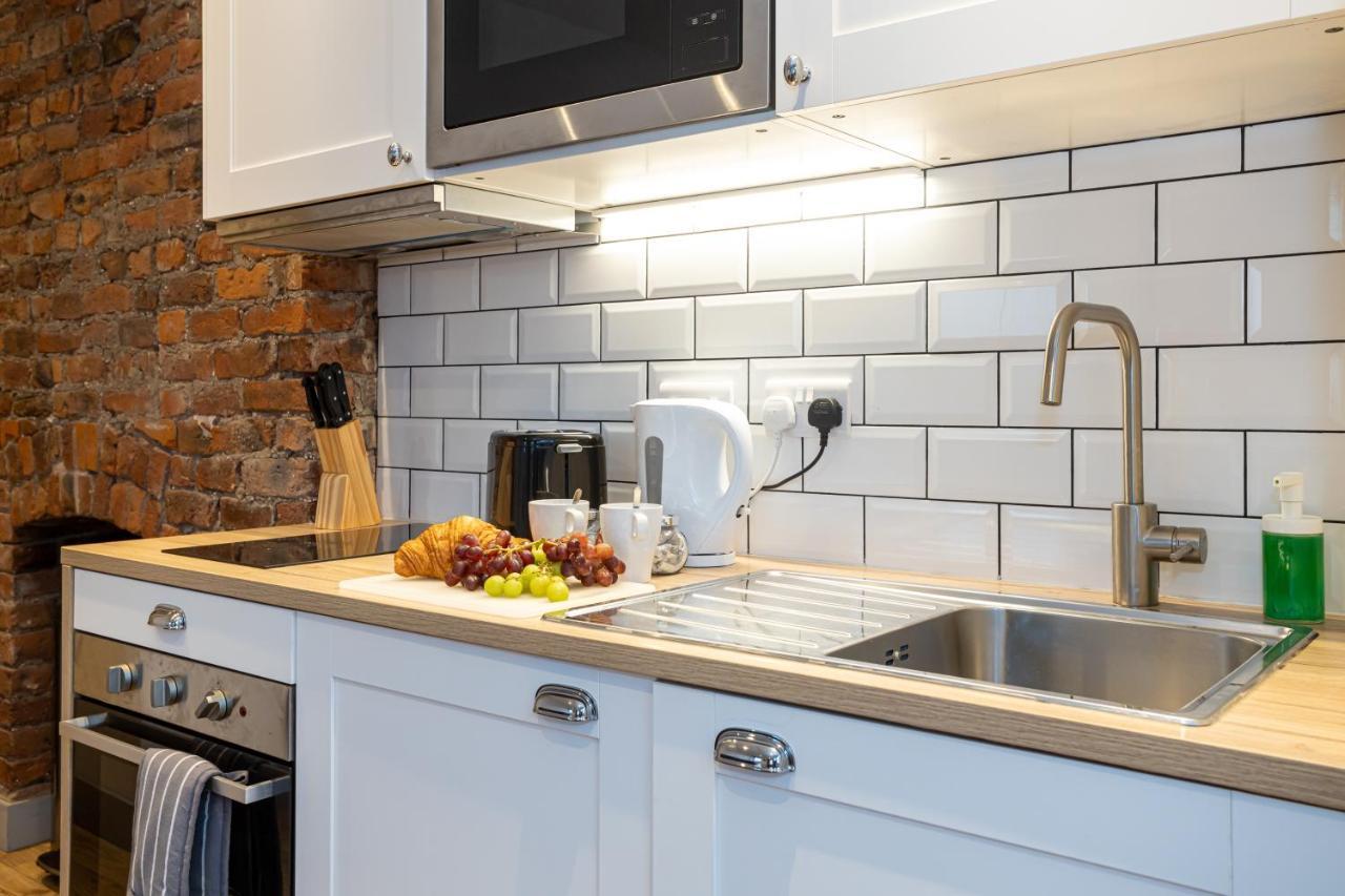 Pillo Rooms Serviced Apartments - Salford Μάντσεστερ Εξωτερικό φωτογραφία