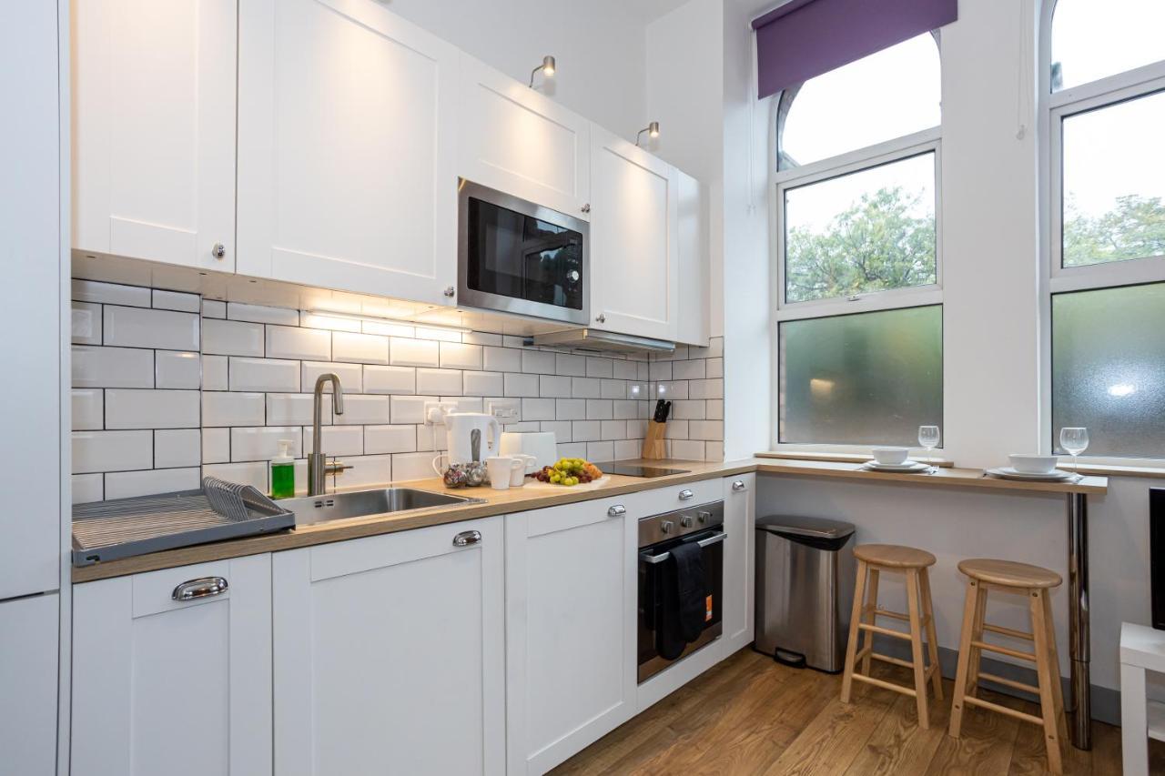 Pillo Rooms Serviced Apartments - Salford Μάντσεστερ Εξωτερικό φωτογραφία